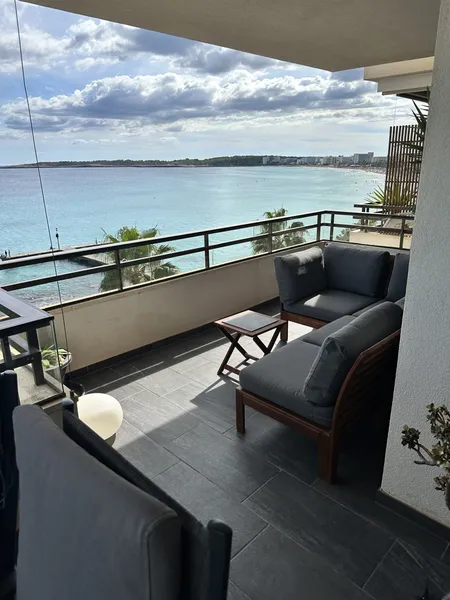 Luxury apartment with sea views in Cala Millor — photo 1