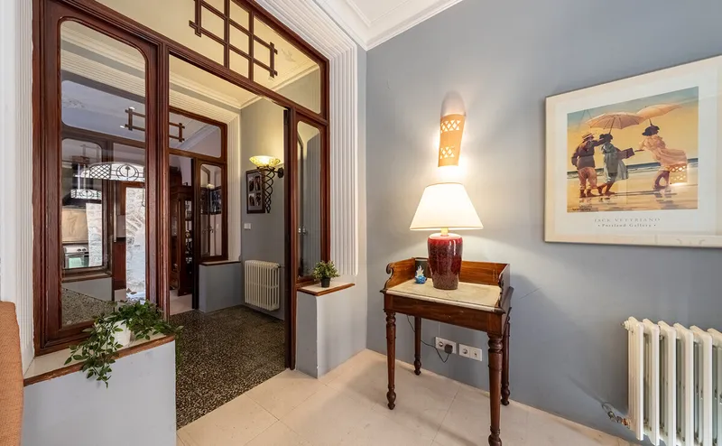 Renovated historic townhouse with roof terrace in ... — photo 12