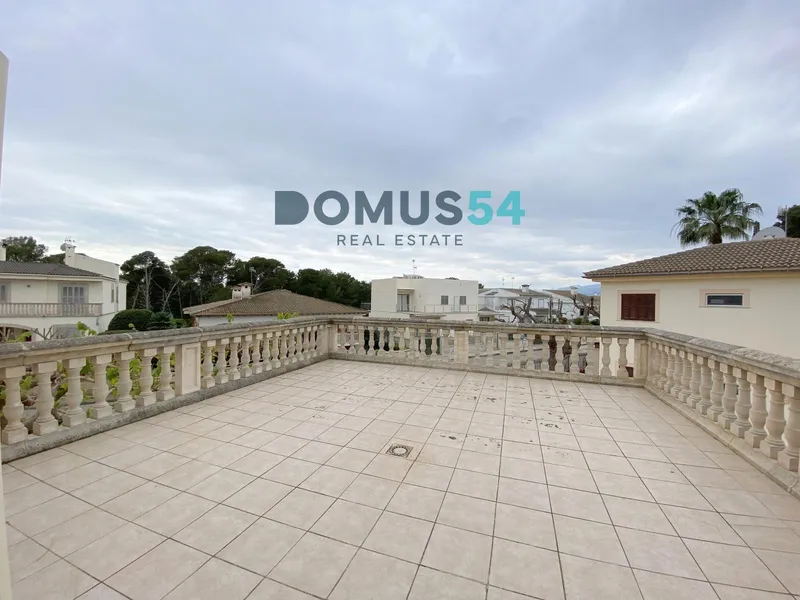 Semi-detached villa in Playa de Muro — photo 2