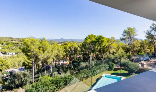 Modern villa with unobstructed views of the mountains in Santa Ponsa — photo 3
