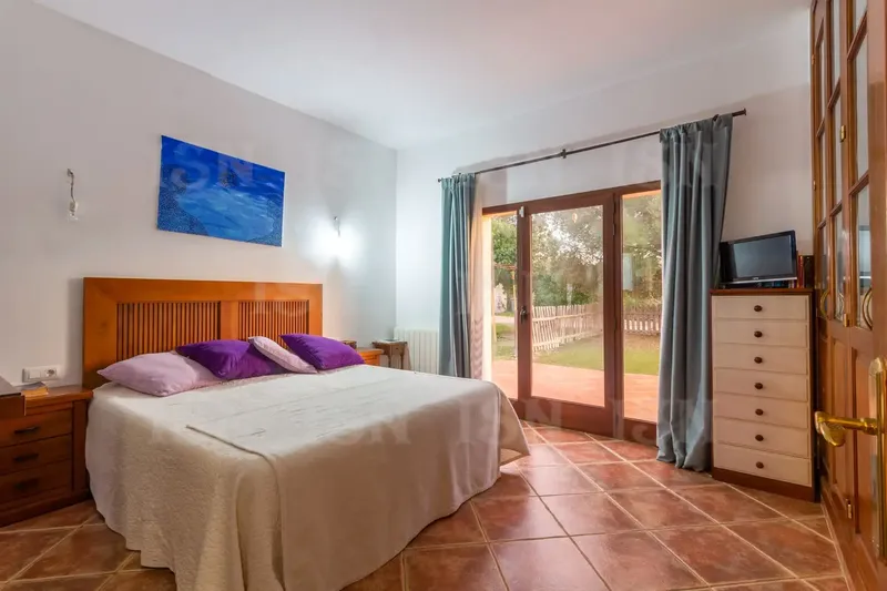Santa Eugenia: beautiful rustic house, completely clad in stone, in a charming setting of Santa Eugenia, on a plot of 3,000 — photo 6