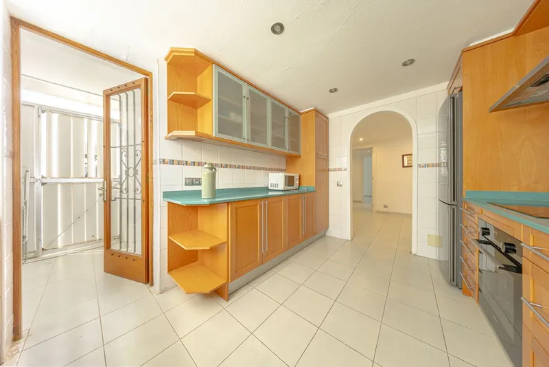 Apartment in Bellresguard — photo 9