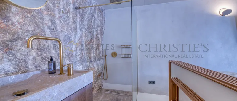 Renovated flat in 1st sea line in Puerto de Andratx — photo 9