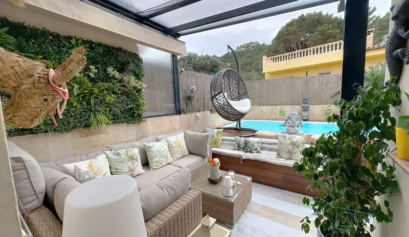 Modern, high quality townhouse with private pool — photo 2