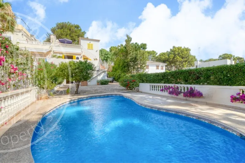 260315 – Charming Semi-Detached Villa in Quiet Location — photo 1