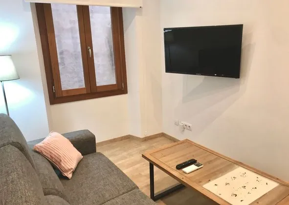 Flat / apartment in Calle Brondo, 3, Sant Nicolau, Palma de Mallorca — photo 2