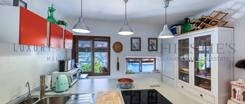 Mediterranean apartment in Port d'Andratx with sea and harbor views — photo 5