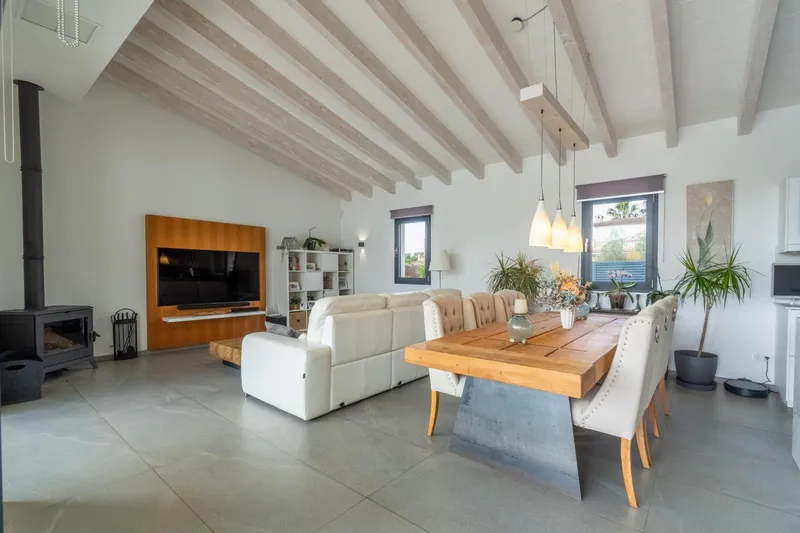 Modern-style villa — photo 10