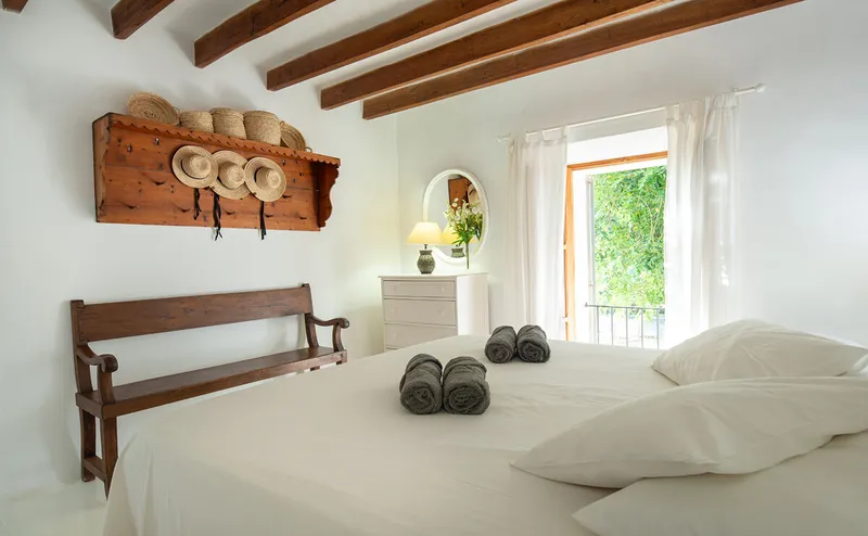 Authentic Mallorcan Country House with Pool — photo 10