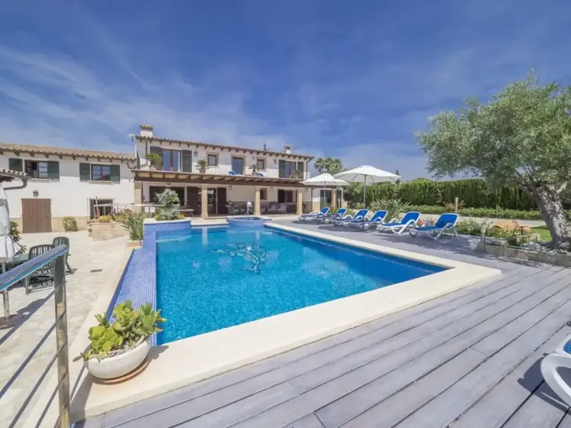 Beautiful rustic finca located between Pollensa and Puerto de Pollensa — photo 1