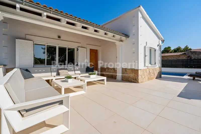 Villa with holiday rental license for sale in Alcudia, north Mallorca — photo 3
