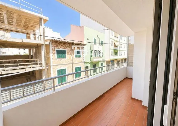 Flat / apartment in Calle Sant Isidre Llaurador, Hostalets - Son Fortesa Sud, Palma de Mallorca — photo 3