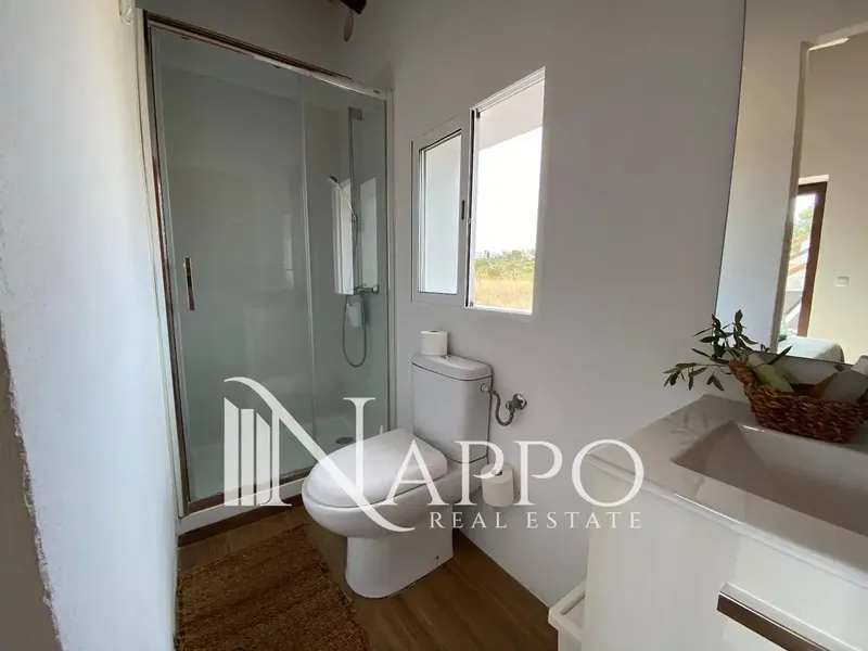 Nappo Real Estate is pleased to present this charming rustic property with a holiday license, located in a privileged setting of — photo 10