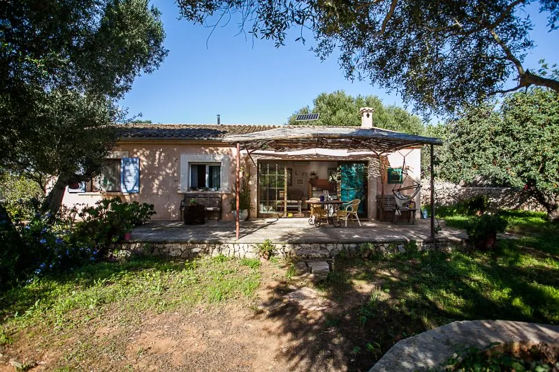 Rustic, furnished casita in the countryside near Alqueria Blanca-Santanyi -- F 66 LZ — photo 1