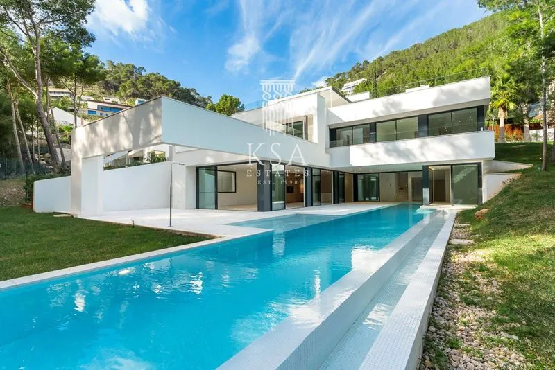 Villa — photo 2