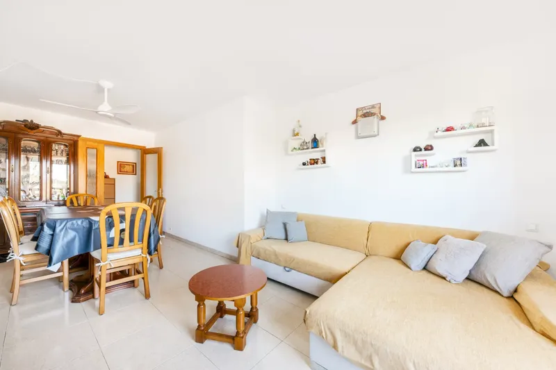 Apartment with parking and storage room in Manacor — photo 2