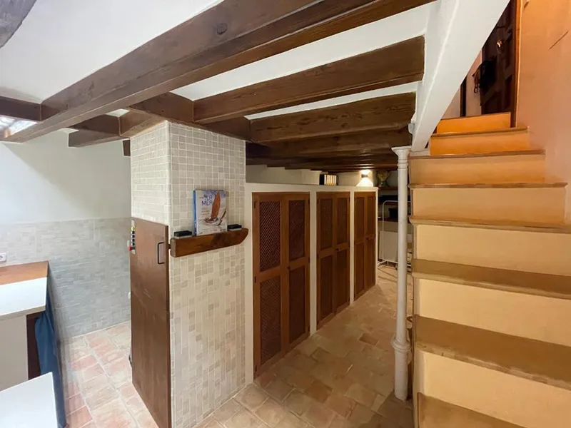Impeccable 2-bedroom, 2-bathroom apartment in the Cathedral area, Palma — photo 9