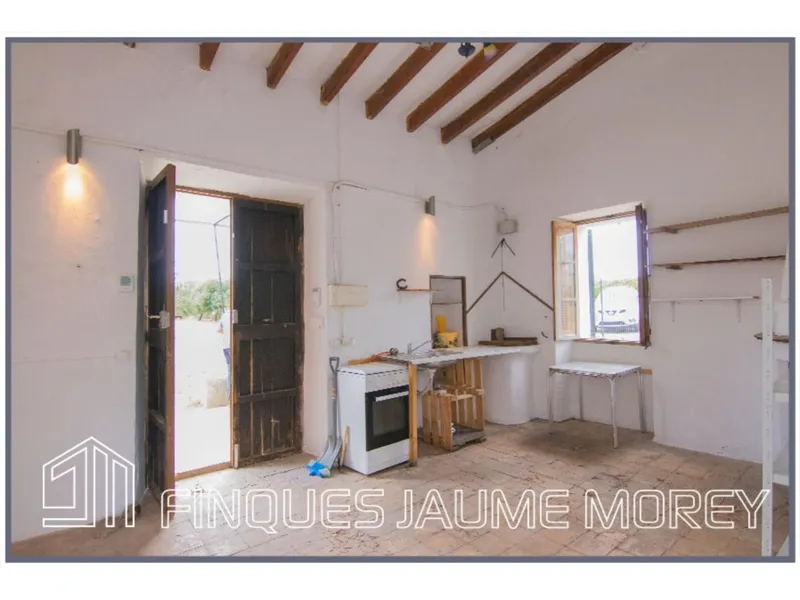Rustic house — photo 10