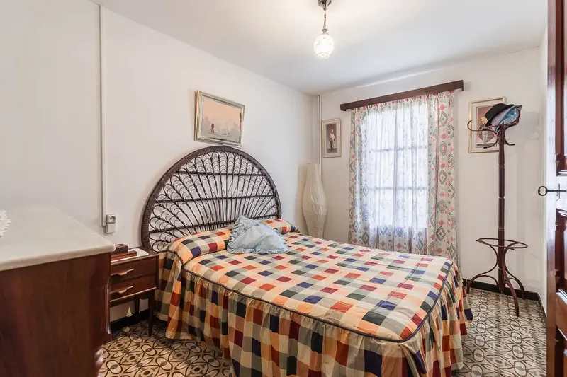 Charming Mallorcan townhouse in Sóller with wonderful mountain views, just a few minutes' walk from — photo 7