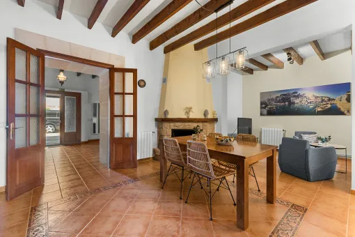 Santanyi, Mediterranean Townhouse in a Prime Location in Santanyí with Pool, Garden & ETV Licence — photo 7