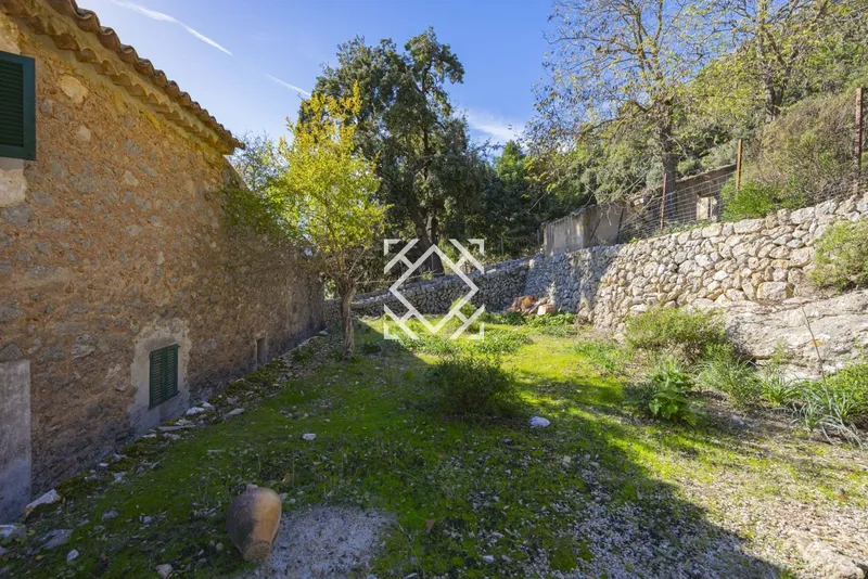 Exclusive country estate with an elegant residence and spectacular sea and mountain views for sale in Escorca, Mallorca. — photo 6
