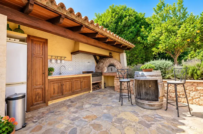 Encantadora finca de estilo tradicional mallorquín situada en un entorno tranquilo y natural, muy cerca de Puerto de Andratx, una de las zon — photo 8