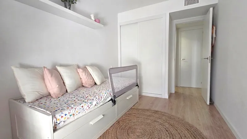 VE-JHRE069 – Elegant Newly Built 3-Bedroom Apartment with Terrace, Parking, Storage Room, Communal Pool & Gym — photo 12