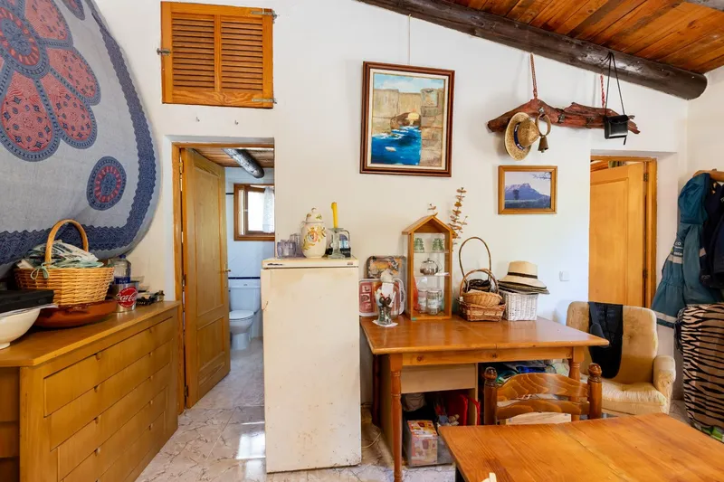 Finca rústica con encanto, piscina y árboles frutales en Son Cabaspre, Esporles — photo 11