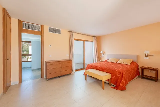 Attractive house for sale in an exclusive area of Puerto Pollensa, North Mallorca — photo 11