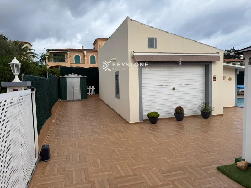House — photo 9