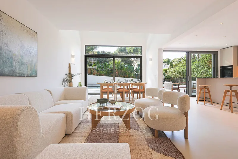 Refurbished luxury villa with sea views and ETV rental license — photo 2