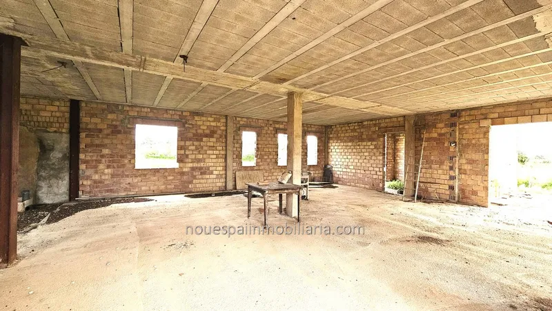 Rustic finca with structure in Búger — photo 6