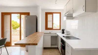 Apartment on Avinguda Romani, 1 — photo 3