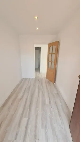 Nice flat in Calvià, Palma Nova area. Living room, 2 bedrooms, 1 bathroom, terrace on the same floor, parking. Option to be delivered furnished. — photo 6