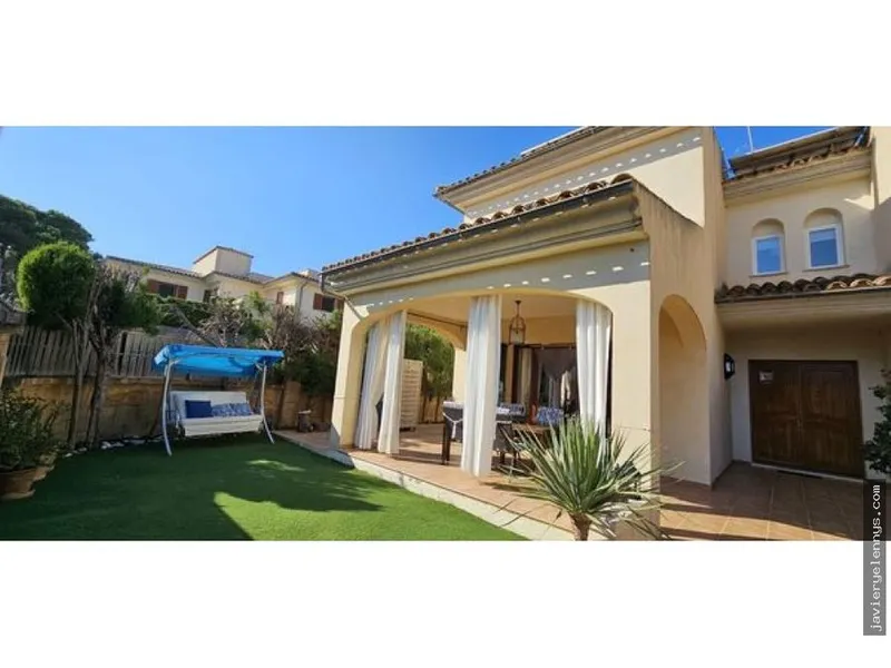 Rental of independent house or villa on Calle de Cala Murta — photo 2