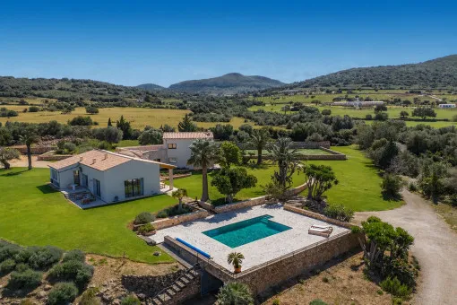 Colonia de San Pedro, Finca with sea views, pool and tennis court near Colònia de Sant Pere — photo 2