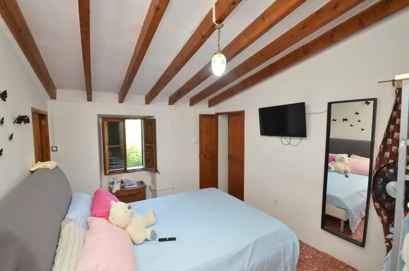 Charming property with great potential in Galilea — photo 11