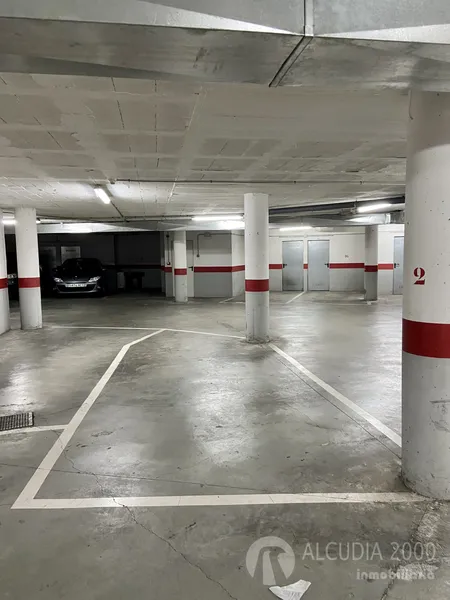 Garage — photo 2
