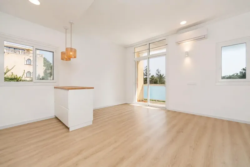 This apartment in Cala Ratjada represents an excellent opportunity for those looking for a functional and well-located home. From GestPropieda — photo 4