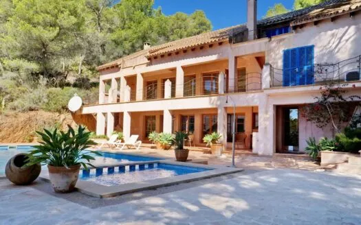 Finca in the pine forest near Calonge – with loft floor and sea views — photo 1