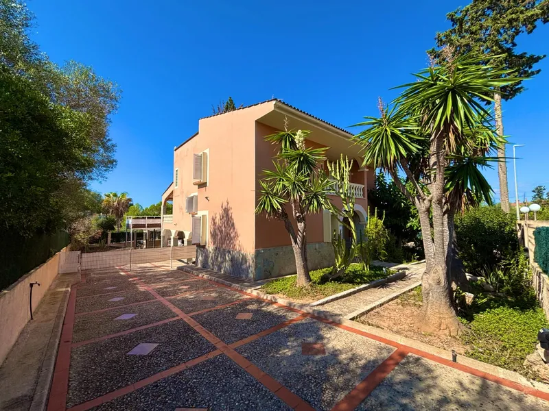 Exclusive home with holiday license for 10 people in Cala Blava — photo 5