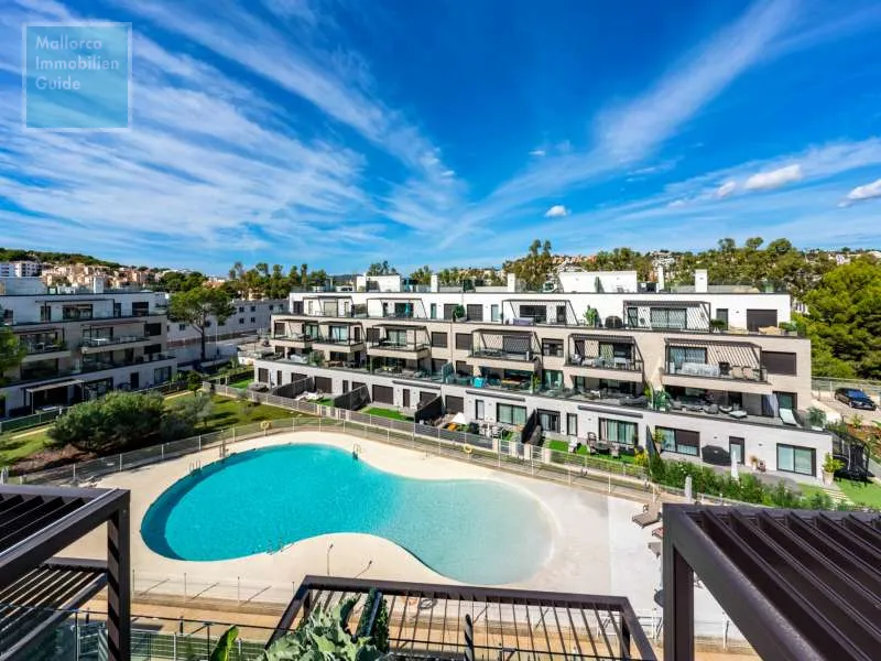 Santa Ponsa, luxurious penthouse with private rooftop pool — photo 6