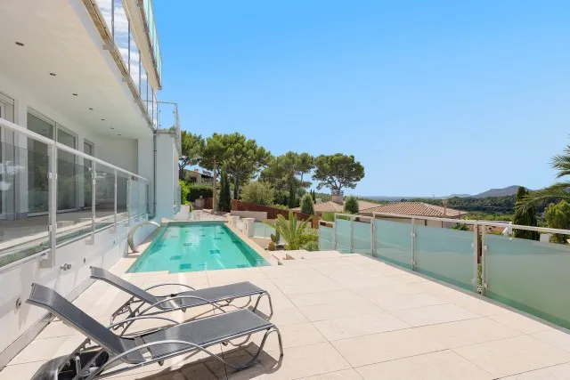 Exclusive villa with sea views and pool for sale in Bonaire, North Mallorca — photo 8