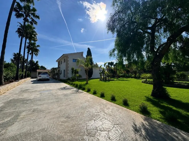Luxury Villa with Holiday Licence in Marratxi — photo 2