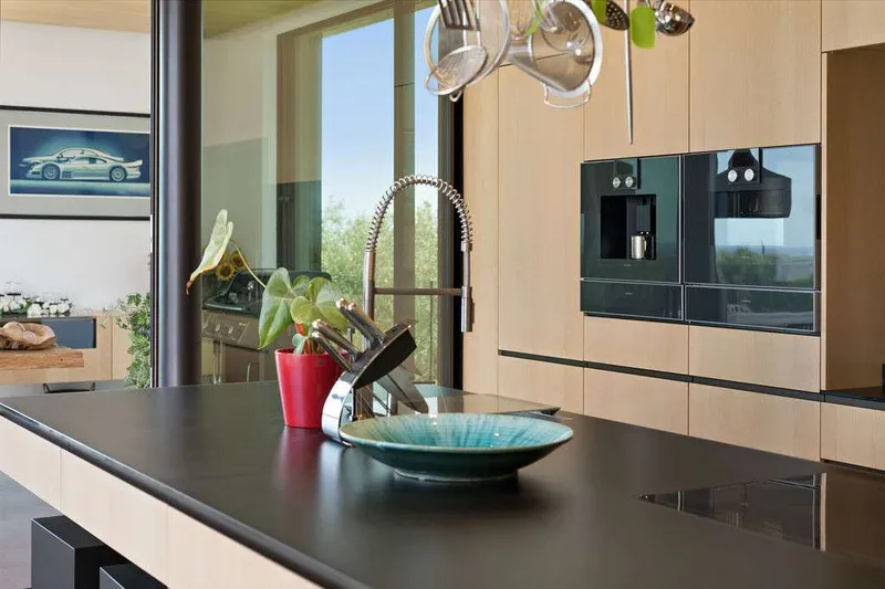 Modern design house with sea views, high-tech pool and guest apartment — photo 8