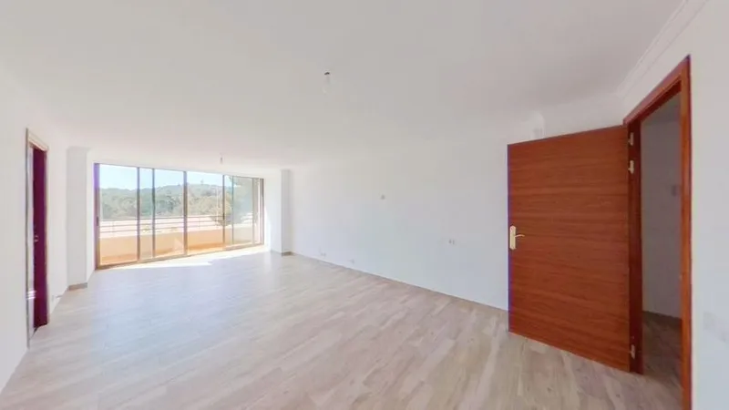 Flat / apartment for sale in Son Dureta — photo 1