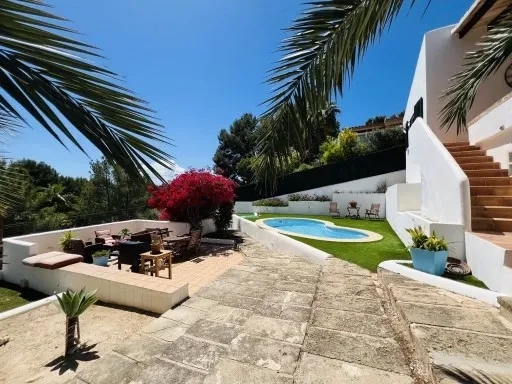 Elegant villa with stunning panoramic sea views in Nova Santa Ponsa — photo 9
