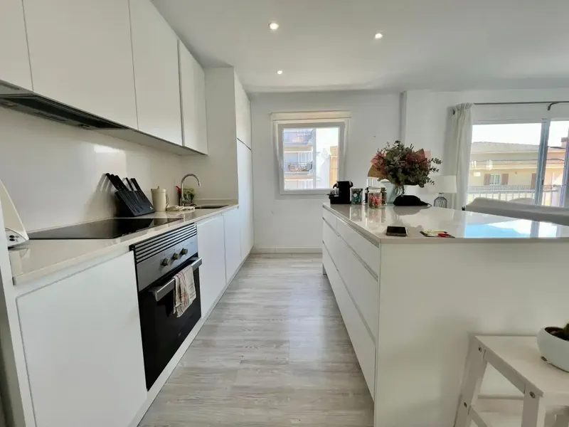 Beautiful recently renovated flat on the first line in Can Picafort / Playa de Muro, available for seasonal rental up to max 11. An option — photo 12