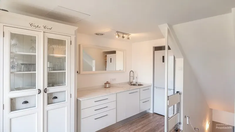 En la popular zona de Portixol, a solo unos 3 minutos del mar, le espera este moderno ático dúplex con una superficie habitable de aproximad — photo 12