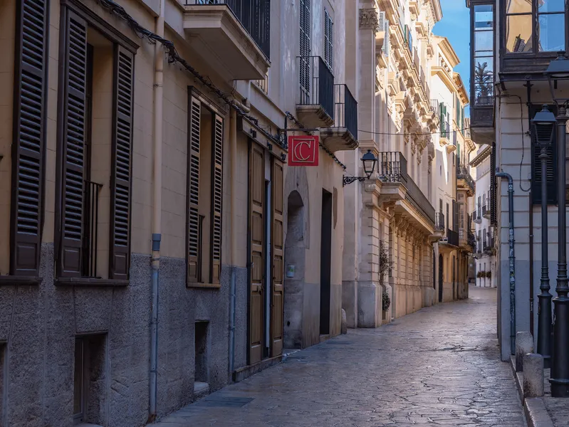 Renovated apartment in historic center of Palma — photo 10